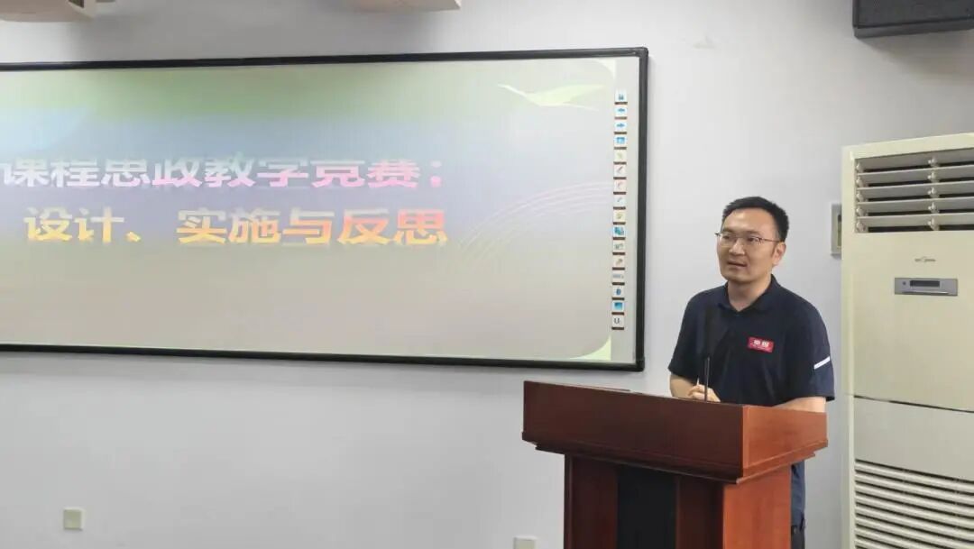 李阳.jpg